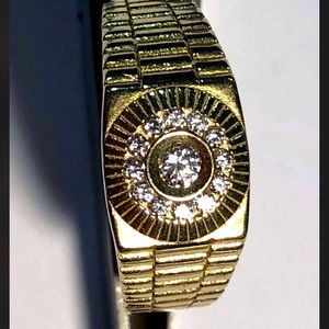 Weight 4.9 grams new gold ring Middle Eastern gold